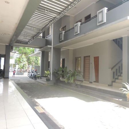 Hotel Sejahtera Kebumen Exterior foto